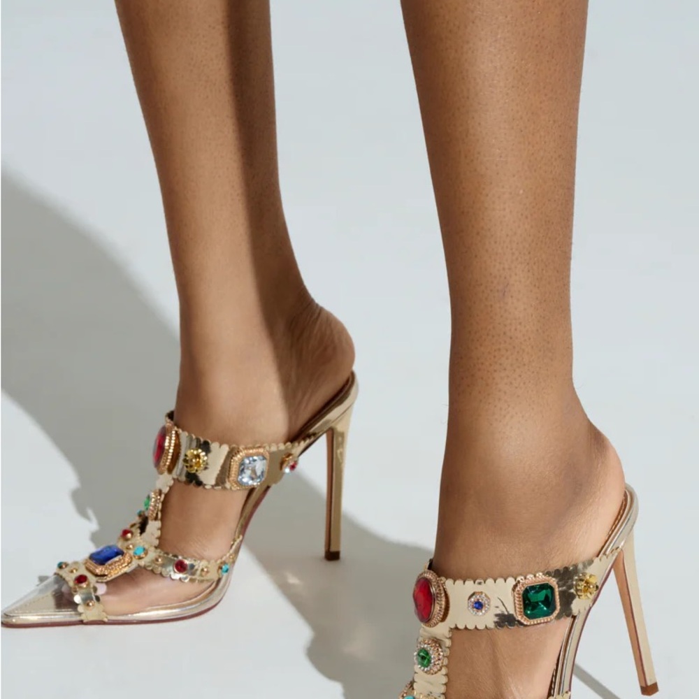 Glamorous Azalea Wang ZYA Multi Gold Embellished PVC Pumps.Size 7 Gorgeous!! NWT - Picture 5 of 8